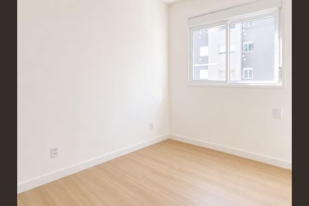 Quarto de apartamento para alugar com 2 quartos, 55m² em Jardim Sabará, Porto Alegre