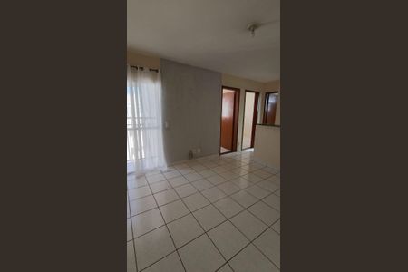 Sala de apartamento para alugar com 2 quartos, 47m² em Água Chata, Guarulhos