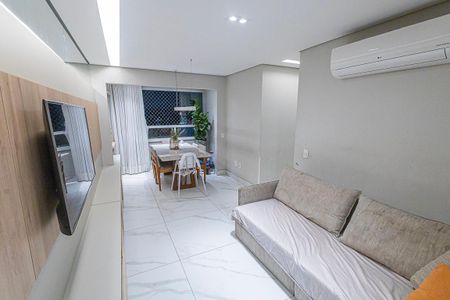 Sala de apartamento à venda com 3 quartos, 70m² em Planalto, Belo Horizonte