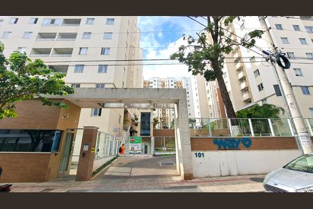 Apartamento à venda com 70m², 3 quartos e 2 vagasFachada portaria