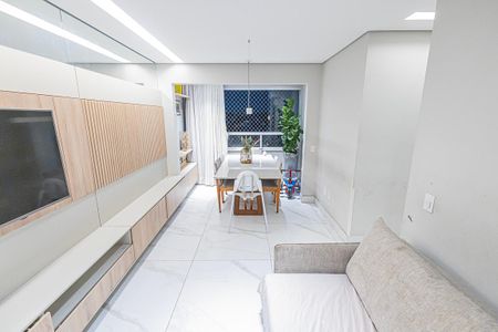 Sala de apartamento à venda com 3 quartos, 70m² em Planalto, Belo Horizonte