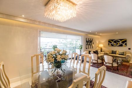 Sala  de apartamento à venda com 2 quartos, 144m² em Alphaville, Santana de Parnaíba