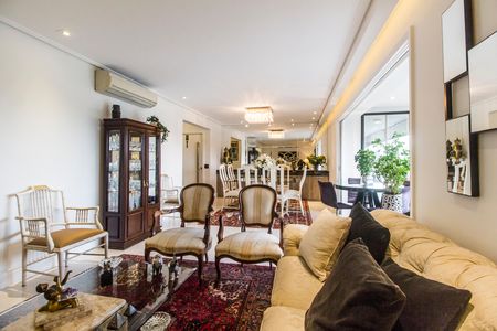 Apartamento à venda com 144m², 2 quartos e 2 vagas Apartamento à venda com 144m², 2 quartos e 2 vagasSala