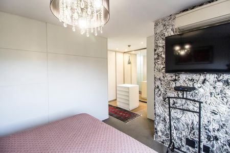 Apartamento à venda com 144m², 2 quartos e 2 vagas Apartamento à venda com 144m², 2 quartos e 2 vagasSuíte