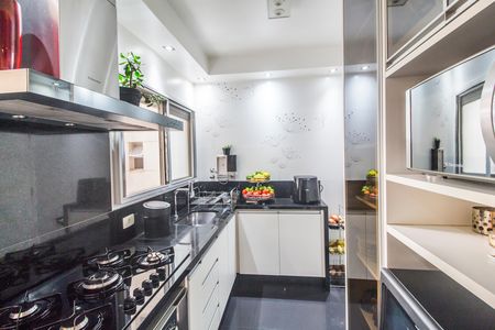 Apartamento à venda com 144m², 2 quartos e 2 vagas Apartamento à venda com 144m², 2 quartos e 2 vagasCozinha