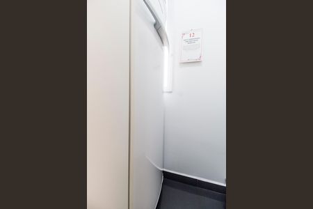 Apartamento à venda com 144m², 2 quartos e 2 vagas Apartamento à venda com 144m², 2 quartos e 2 vagasDespensa