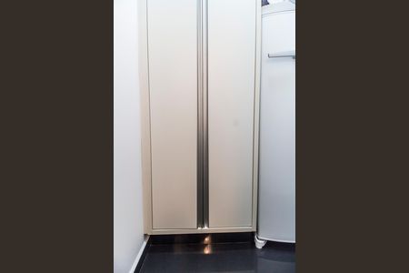 Apartamento à venda com 144m², 2 quartos e 2 vagas Apartamento à venda com 144m², 2 quartos e 2 vagasDespensa