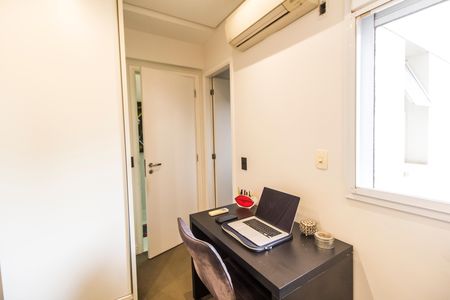Apartamento à venda com 144m², 2 quartos e 2 vagas Apartamento à venda com 144m², 2 quartos e 2 vagasSuíte 2