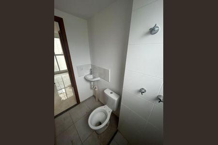 Apartamento para alugar com 42m², 2 quartos e sem vagaBanheiro