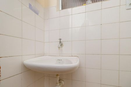 Casa para alugar com 249m², 4 quartos e 6 vagasBanheiro da Suíte