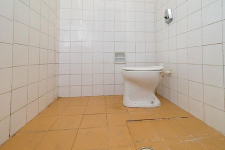 Casa para alugar com 249m², 4 quartos e 6 vagasBanheiro da Suíte