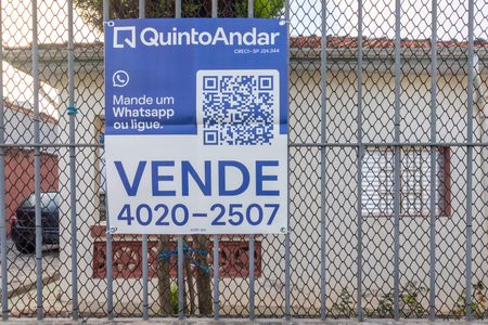 Casa para alugar com 249m², 4 quartos e 6 vagasPlaca 