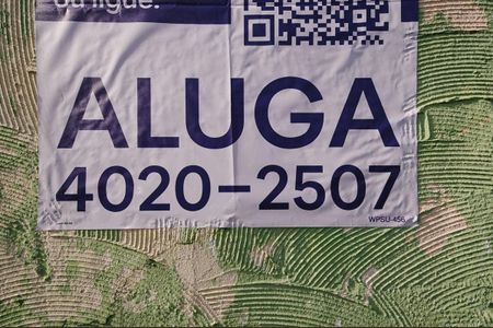 Casa para alugar com 60m², 3 quartos e 1 vaga Casa para alugar com 60m², 3 quartos e 1 vagaPlaquinha