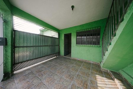 Casa para alugar com 60m², 3 quartos e 1 vaga Casa para alugar com 60m², 3 quartos e 1 vagaGaragem