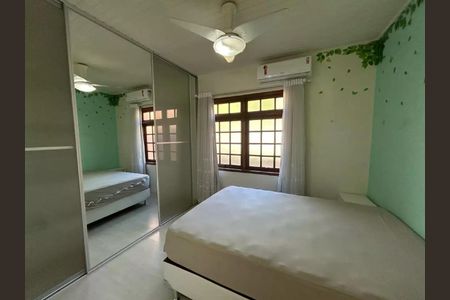 Casa para alugar com 282m², 4 quartos e 4 vagasQuarto 4