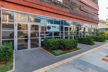 Apartamento para alugar com 63m², 2 quartos e 1 vaga Apartamento para alugar com 63m², 2 quartos e 1 vagaFachada