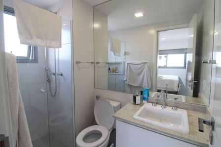 Apartamento para alugar com 63m², 2 quartos e 1 vaga Apartamento para alugar com 63m², 2 quartos e 1 vagaBanheiro do Quarto 2