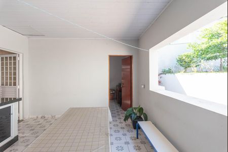 Casa à venda com 360m², 3 quartos e 2 vagas Casa à venda com 360m², 3 quartos e 2 vagasChurrasqueira