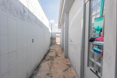 Casa à venda com 360m², 3 quartos e 2 vagas Casa à venda com 360m², 3 quartos e 2 vagasQuintal