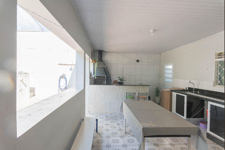 Casa à venda com 360m², 3 quartos e 2 vagas Casa à venda com 360m², 3 quartos e 2 vagasChurrasqueira