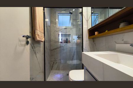 Apartamento à venda com 68m², 2 quartos e 2 vagas Apartamento à venda com 68m², 2 quartos e 2 vagasBanheiro