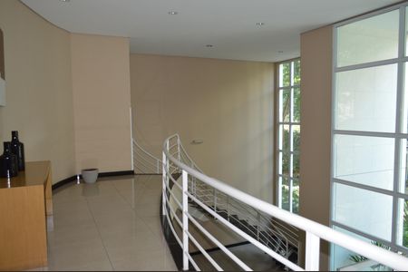 Apartamento à venda com 68m², 2 quartos e 2 vagasHall superior