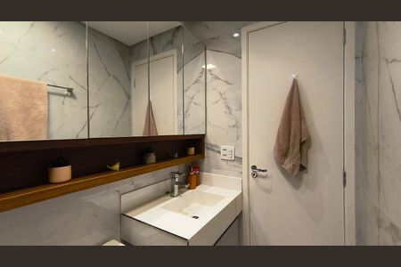 Apartamento à venda com 68m², 2 quartos e 2 vagas Apartamento à venda com 68m², 2 quartos e 2 vagasBanheiro