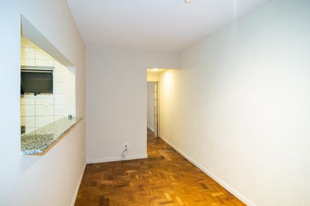 Apartamento à venda com 39m², 1 quarto e 1 vaga Apartamento à venda com 39m², 1 quarto e 1 vagaSala
