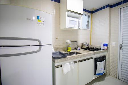 Apartamento à venda com 57m², 2 quartos e 1 vaga Apartamento à venda com 57m², 2 quartos e 1 vagaÁrea comum - Salão de festas