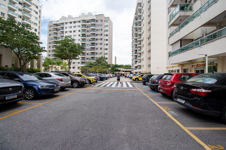 Apartamento à venda com 57m², 2 quartos e 1 vaga Apartamento à venda com 57m², 2 quartos e 1 vagaGaragem