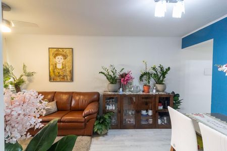 Apartamento à venda com 74m², 3 quartos e 1 vaga Apartamento à venda com 74m², 3 quartos e 1 vagaSala
