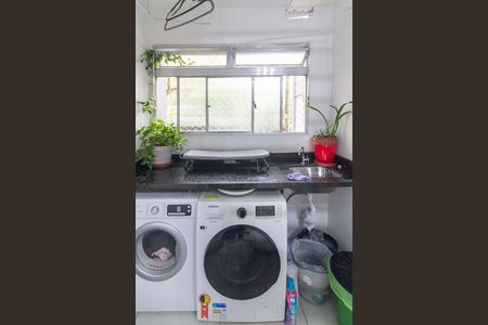 Apartamento à venda com 74m², 3 quartos e 1 vaga Apartamento à venda com 74m², 3 quartos e 1 vagaÁrea de Serviço