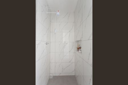 Apartamento à venda com 42m², 2 quartos e sem vagaBanheiro 