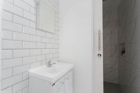 Apartamento à venda com 42m², 2 quartos e sem vagaBanheiro / Lavatório 
