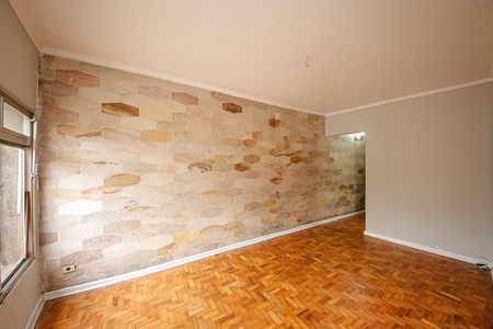 Casa à venda com 4 quartos, 160m² em Vila Santa Clara, São Paulo