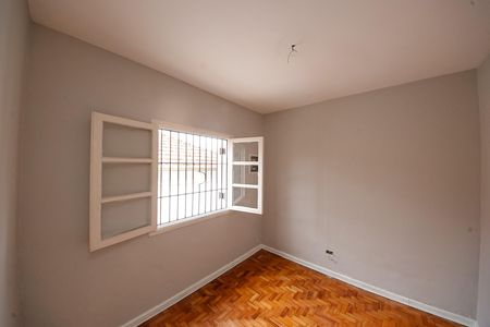 Casa à venda com 4 quartos, 160m² em Vila Santa Clara, São Paulo