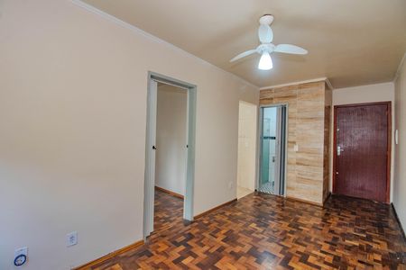 Sala de apartamento para alugar com 1 quarto, 48m² em Rubem Berta, Porto Alegre