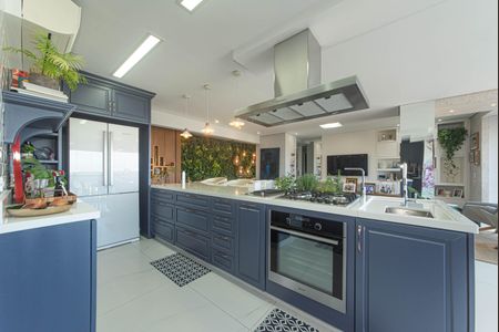 Apartamento à venda com 100m², 1 quarto e 2 vagas Apartamento à venda com 100m², 1 quarto e 2 vagasCozinha