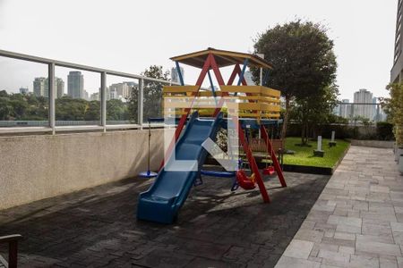 Apartamento à venda com 100m², 1 quarto e 2 vagas Apartamento à venda com 100m², 1 quarto e 2 vagasArea Comum