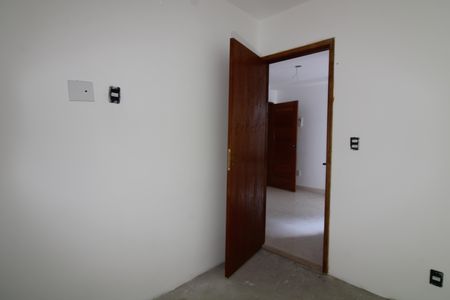 Quarto 2 de apartamento à venda com 3 quartos, 49m² em Vila Londrina, São Paulo