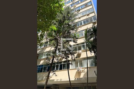 Apartamento à venda com 32m², 2 quartos e sem vaga Apartamento à venda com 32m², 2 quartos e sem vagaVaranda