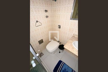 Apartamento à venda com 32m², 2 quartos e sem vaga Apartamento à venda com 32m², 2 quartos e sem vagaBanheiro