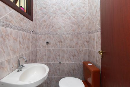 Casa para alugar com 100m², 3 quartos e 1 vaga Casa para alugar com 100m², 3 quartos e 1 vagaLavabo