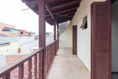 Casa para alugar com 100m², 3 quartos e 1 vaga Casa para alugar com 100m², 3 quartos e 1 vagaVaranda do Quarto 2
