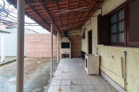 Casa para alugar com 100m², 3 quartos e 1 vaga Casa para alugar com 100m², 3 quartos e 1 vagaQuintal