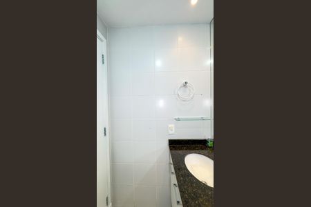 Apartamento à venda com 75m², 2 quartos e 2 vagasBanheiro