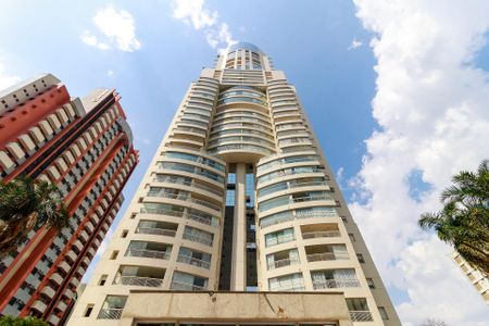 Apartamento à venda com 75m², 2 quartos e 2 vagasFachada