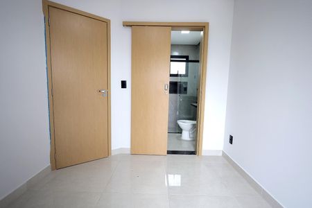 Apartamento para alugar com 48m², 2 quartos e 1 vaga Apartamento para alugar com 48m², 2 quartos e 1 vagaQuarto Suíte