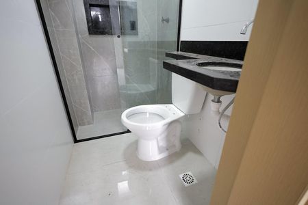 Apartamento para alugar com 48m², 2 quartos e 1 vaga Apartamento para alugar com 48m², 2 quartos e 1 vagaBanheiro Quarto Suíte