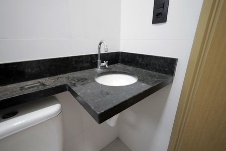 Apartamento para alugar com 48m², 2 quartos e 1 vaga Apartamento para alugar com 48m², 2 quartos e 1 vagaBanheiro